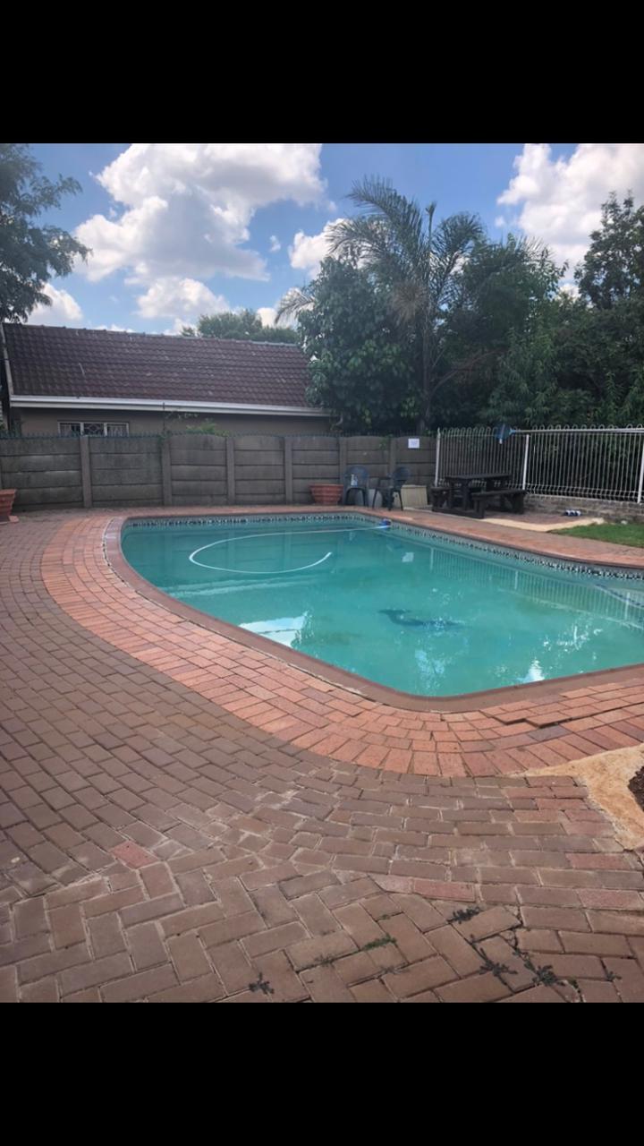 To Let 2 Bedroom Property for Rent in Highway Gardens Gauteng