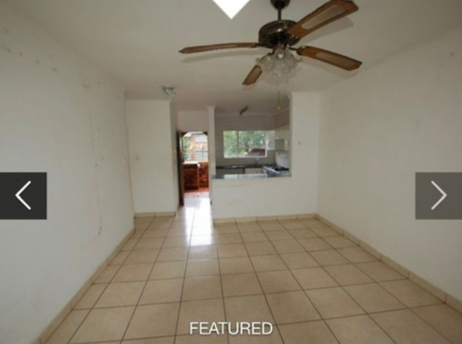 To Let 2 Bedroom Property for Rent in Buccleuch Gauteng