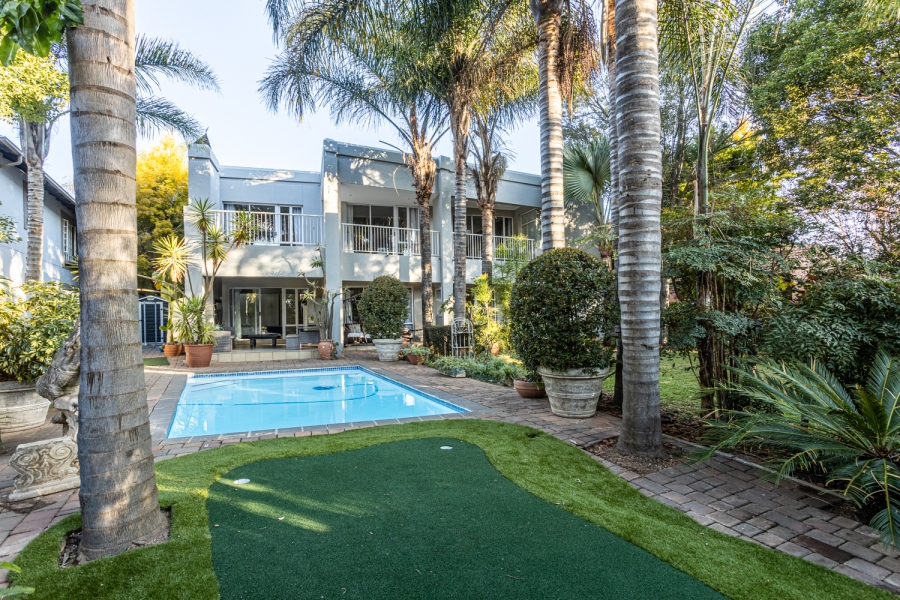 To Let 4 Bedroom Property for Rent in Silver Lakes Golf Estate Gauteng