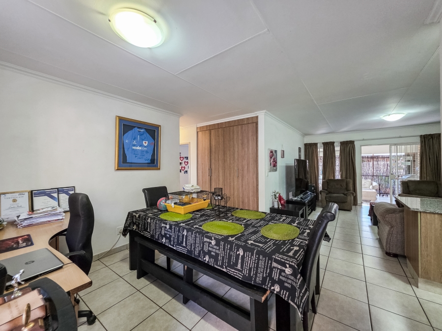 3 Bedroom Property for Sale in Sinoville Gauteng