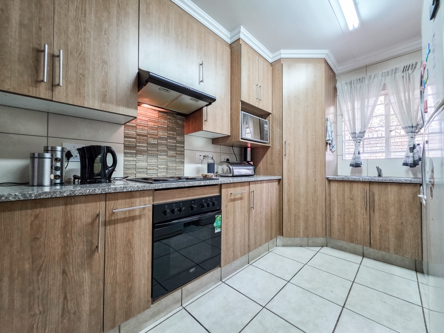 3 Bedroom Property for Sale in Sinoville Gauteng