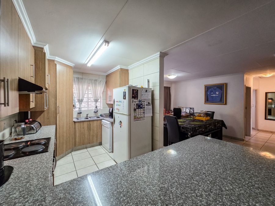 3 Bedroom Property for Sale in Sinoville Gauteng