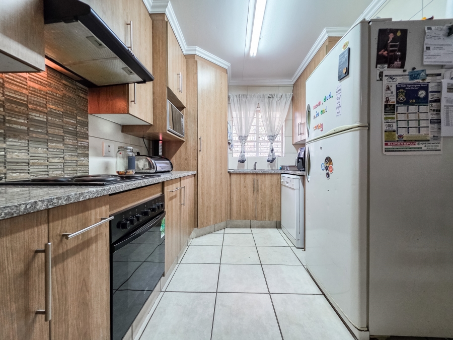 3 Bedroom Property for Sale in Sinoville Gauteng