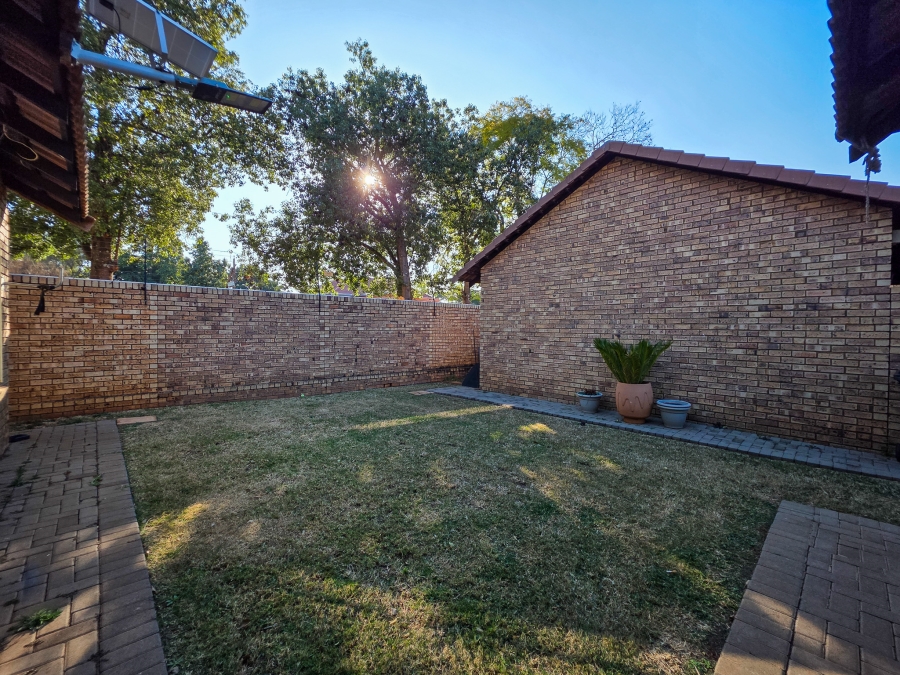 3 Bedroom Property for Sale in Sinoville Gauteng
