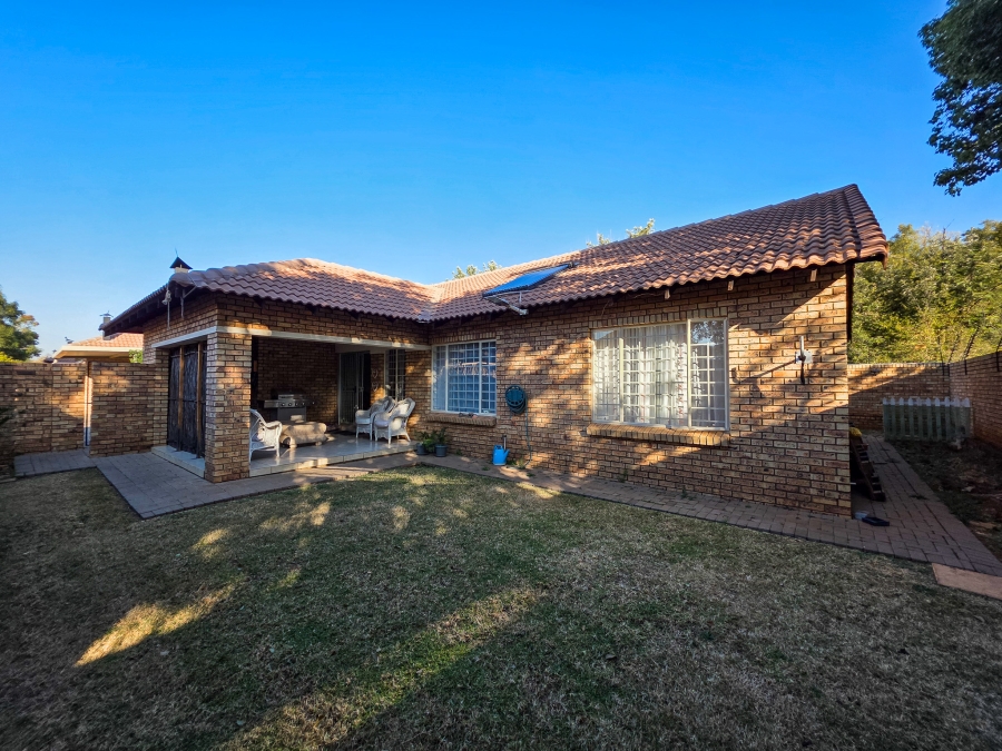 3 Bedroom Property for Sale in Sinoville Gauteng