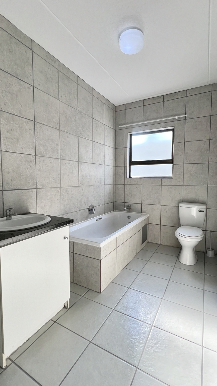 2 Bedroom Property for Sale in Northgate Gauteng