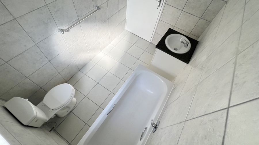 2 Bedroom Property for Sale in Northgate Gauteng