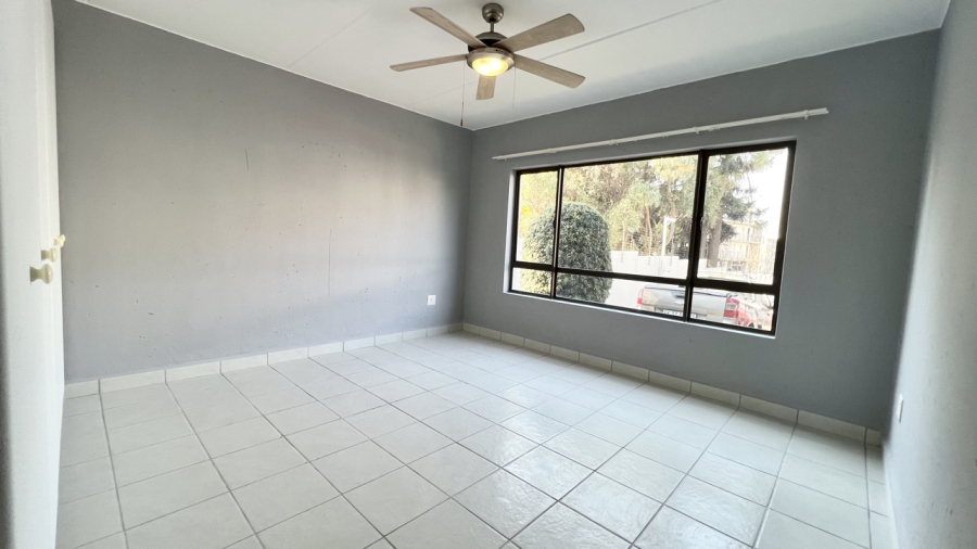 2 Bedroom Property for Sale in Northgate Gauteng