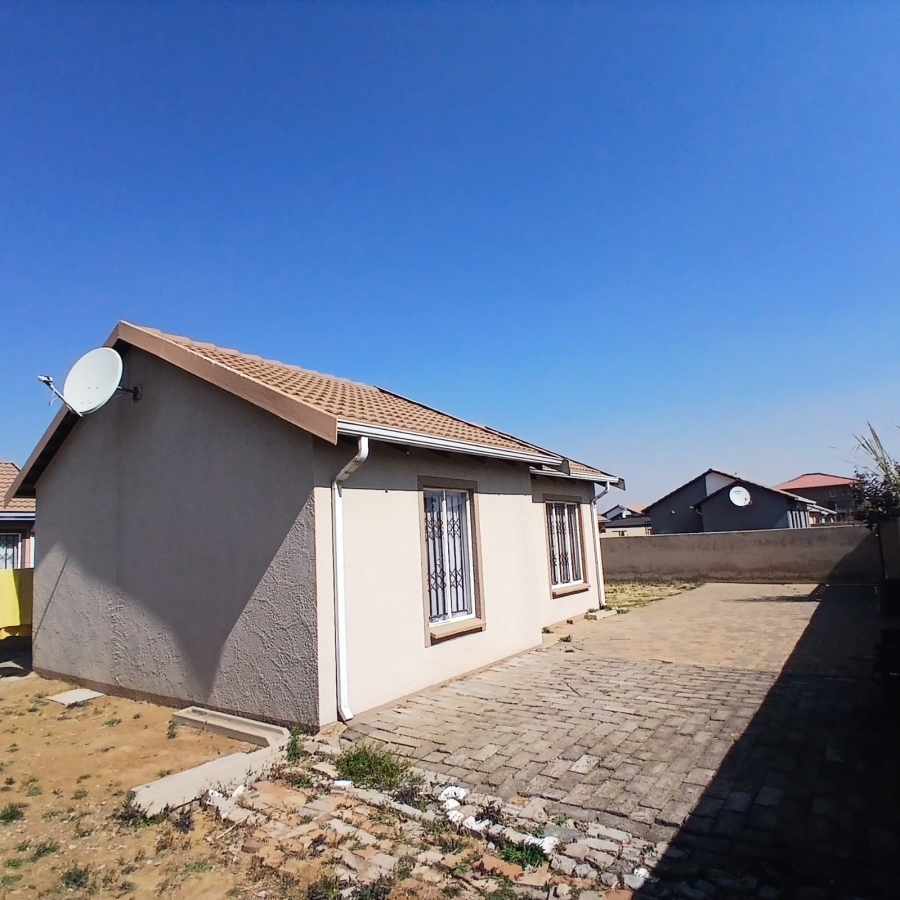 2 Bedroom Property for Sale in Windmill Park Gauteng