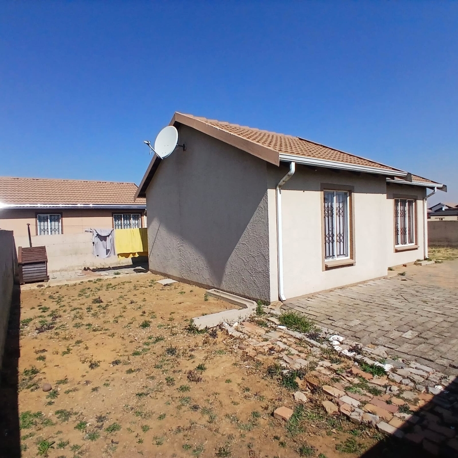 2 Bedroom Property for Sale in Windmill Park Gauteng