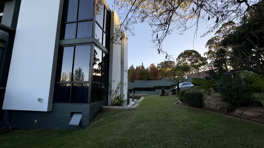 3 Bedroom Property for Sale in Waterkloof Ridge Gauteng