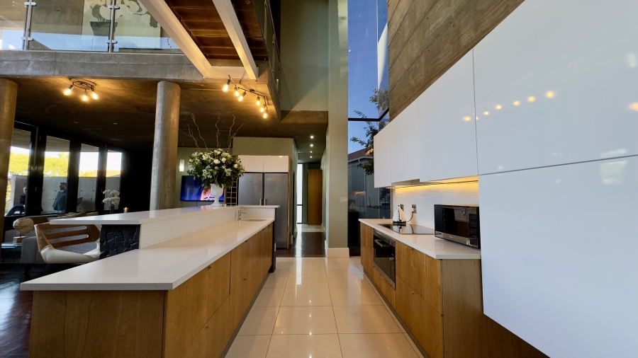 3 Bedroom Property for Sale in Waterkloof Ridge Gauteng