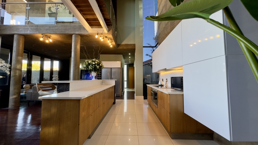 3 Bedroom Property for Sale in Waterkloof Ridge Gauteng