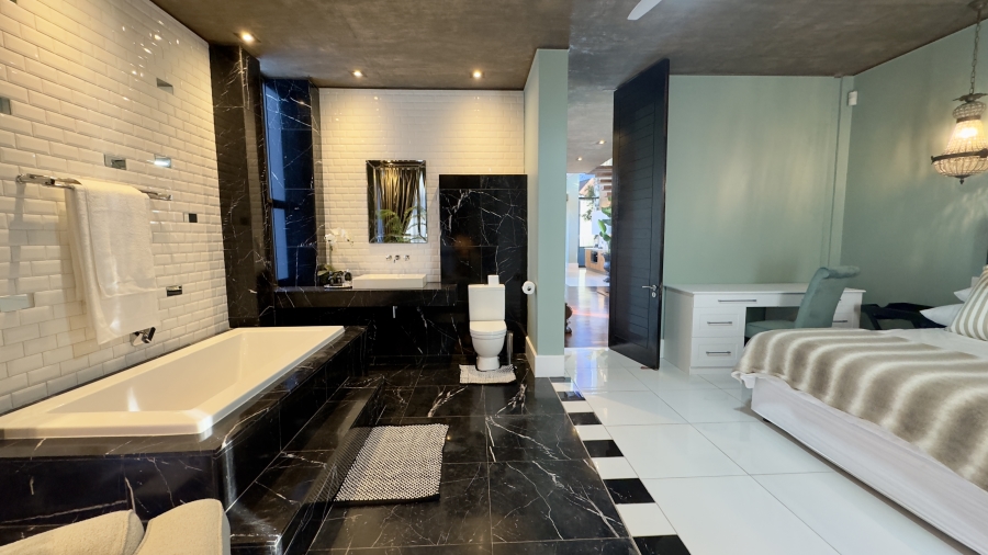 3 Bedroom Property for Sale in Waterkloof Ridge Gauteng