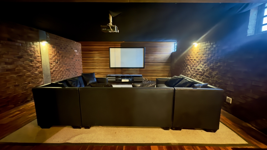3 Bedroom Property for Sale in Waterkloof Ridge Gauteng
