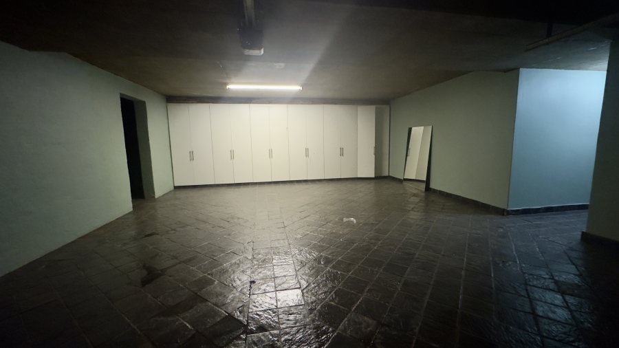 3 Bedroom Property for Sale in Waterkloof Ridge Gauteng