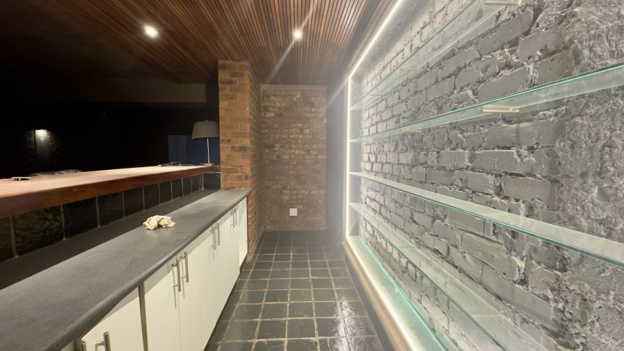 3 Bedroom Property for Sale in Waterkloof Ridge Gauteng