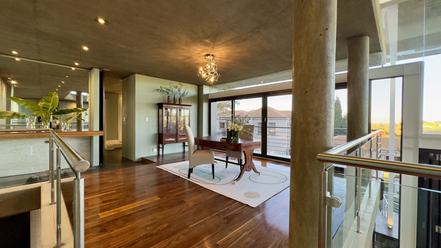 3 Bedroom Property for Sale in Waterkloof Ridge Gauteng