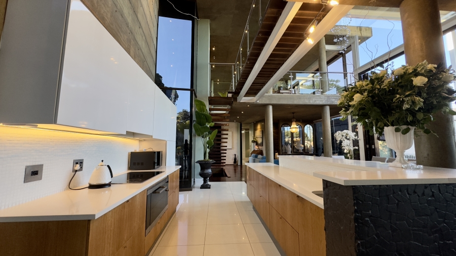 3 Bedroom Property for Sale in Waterkloof Ridge Gauteng