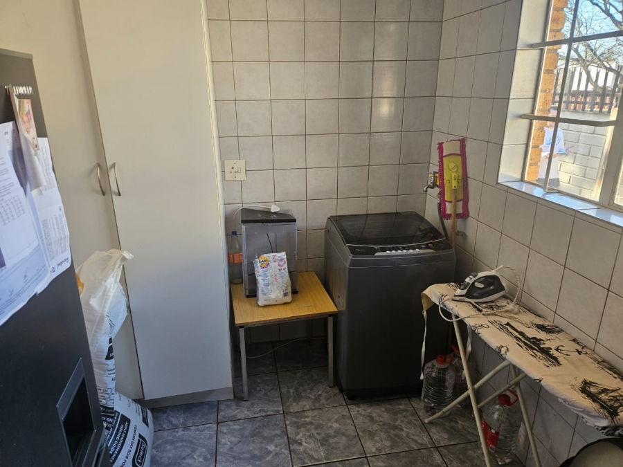 3 Bedroom Property for Sale in Randpoort Gauteng