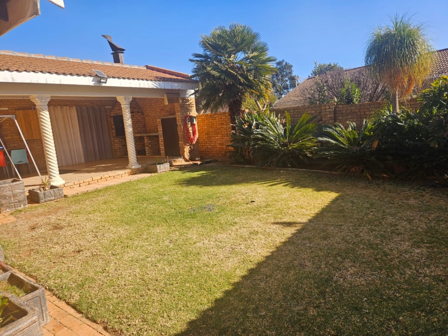3 Bedroom Property for Sale in Randpoort Gauteng