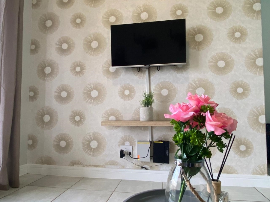 To Let 1 Bedroom Property for Rent in Savannah Country Estate Gauteng