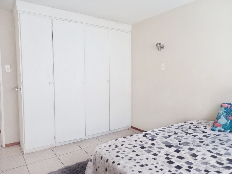 2 Bedroom Property for Sale in Hatfield Gauteng