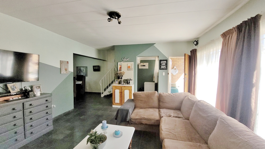 2 Bedroom Property for Sale in Marlands Gauteng