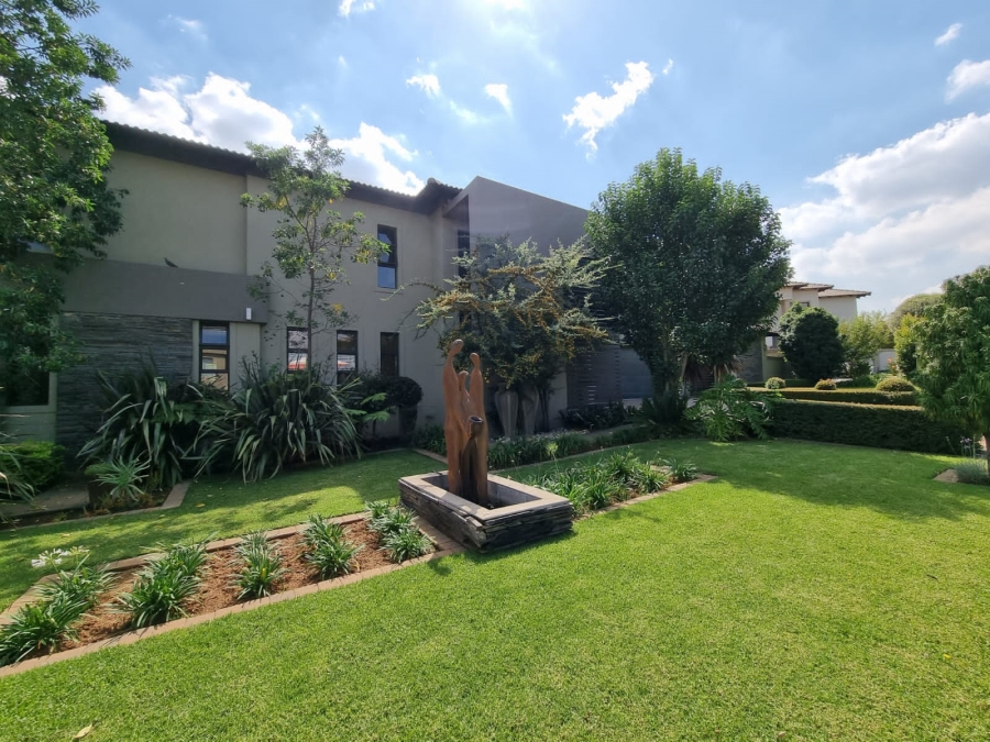 To Let 4 Bedroom Property for Rent in Aspen Hills Gauteng