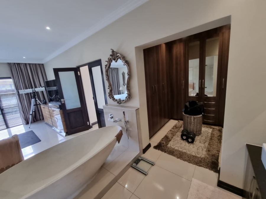 To Let 4 Bedroom Property for Rent in Aspen Hills Gauteng
