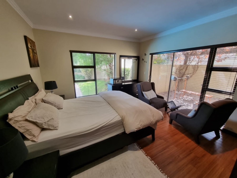 To Let 4 Bedroom Property for Rent in Aspen Hills Gauteng