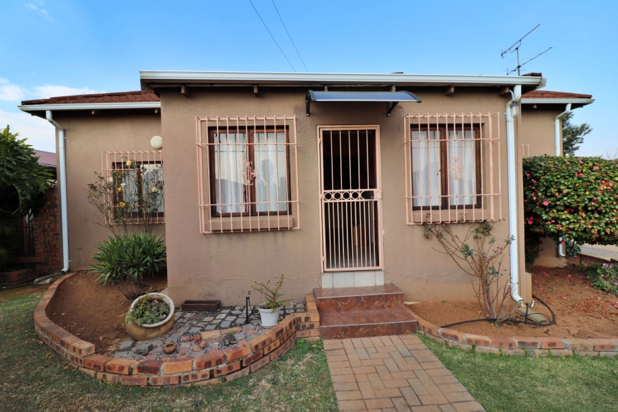 4 Bedroom Property for Sale in Primrose Gauteng