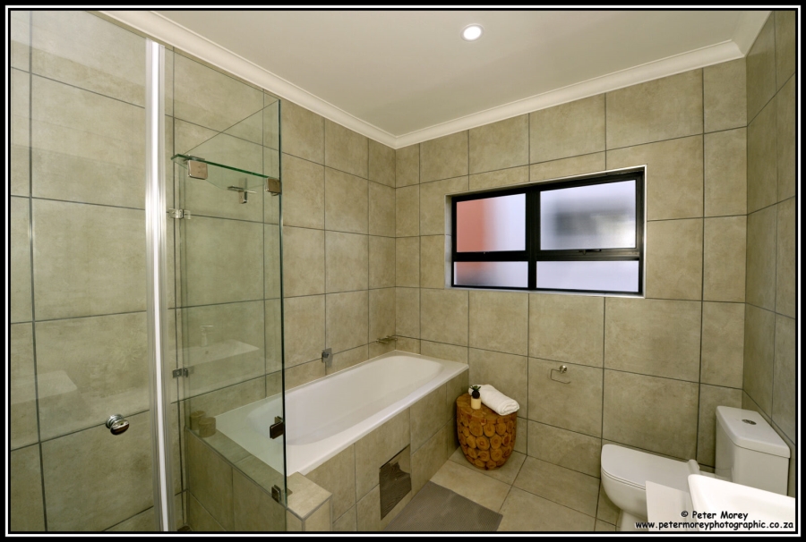 3 Bedroom Property for Sale in Six Fountains Residential Estate Gauteng
