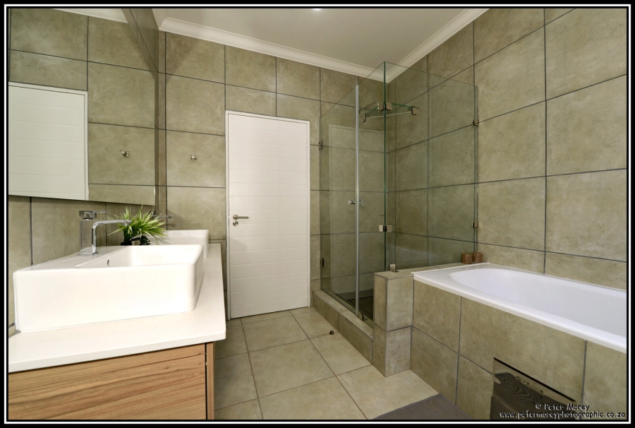 3 Bedroom Property for Sale in Six Fountains Residential Estate Gauteng