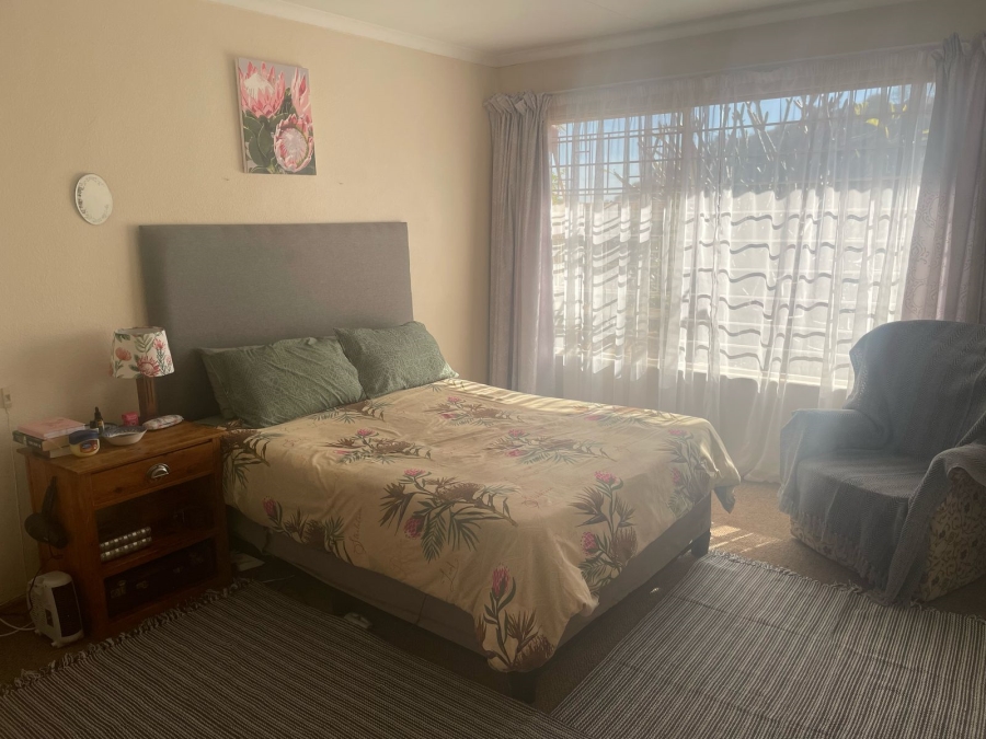 3 Bedroom Property for Sale in Roodekrans Gauteng