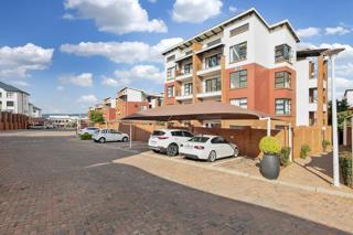 To Let 2 Bedroom Property for Rent in Greenstone Hill Gauteng