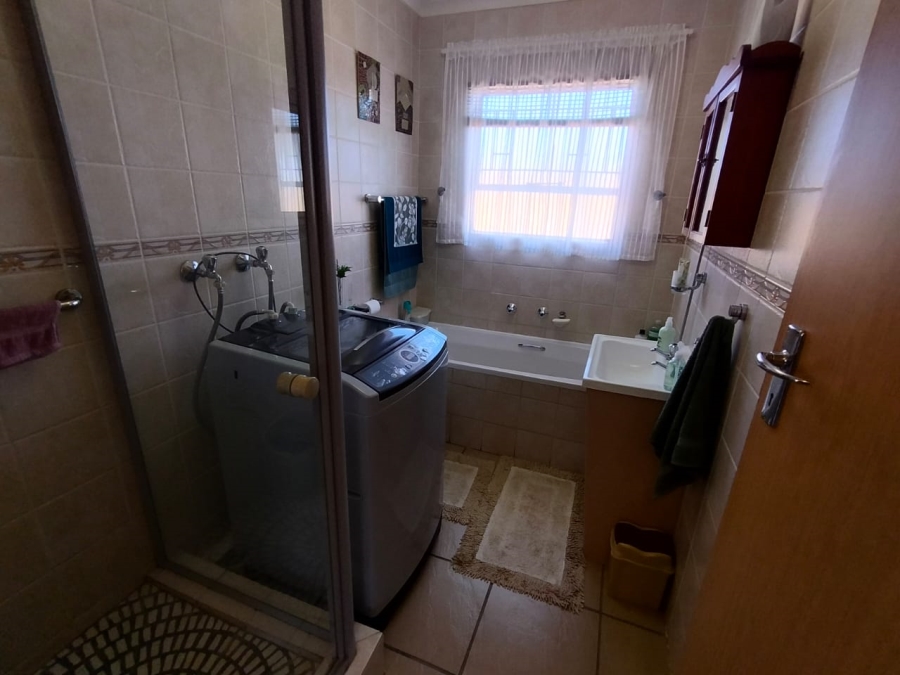 2 Bedroom Property for Sale in Quellerie Park Gauteng