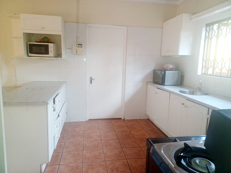 4 Bedroom Property for Sale in Linden Gauteng