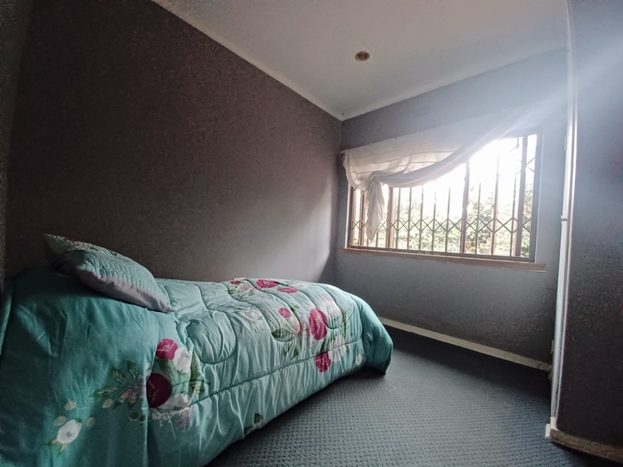 4 Bedroom Property for Sale in Linden Gauteng