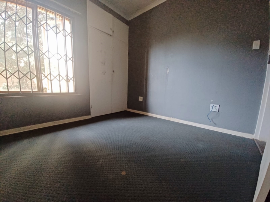 4 Bedroom Property for Sale in Linden Gauteng
