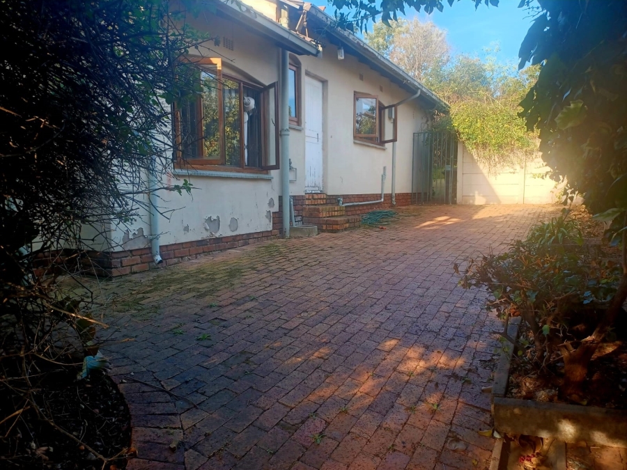 4 Bedroom Property for Sale in Linden Gauteng