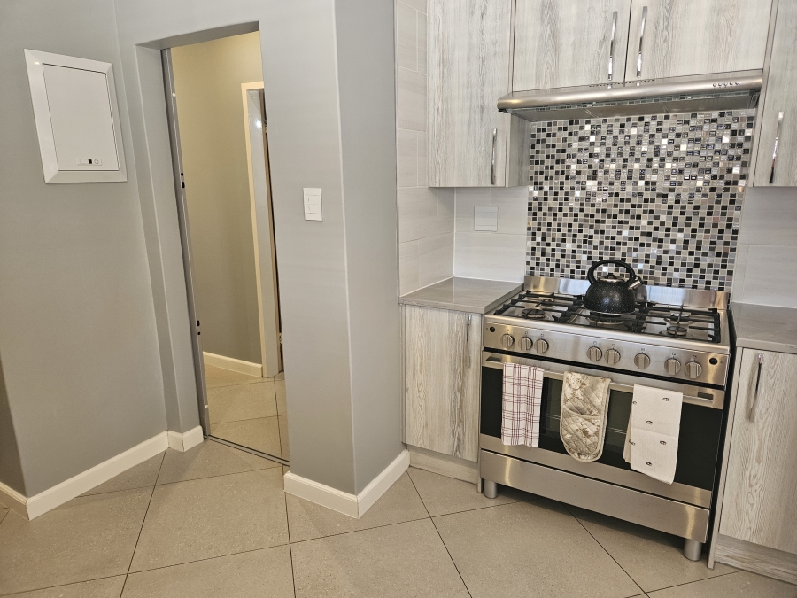 4 Bedroom Property for Sale in Witpoortjie Gauteng