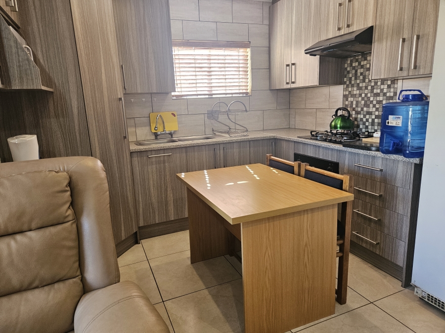 4 Bedroom Property for Sale in Witpoortjie Gauteng
