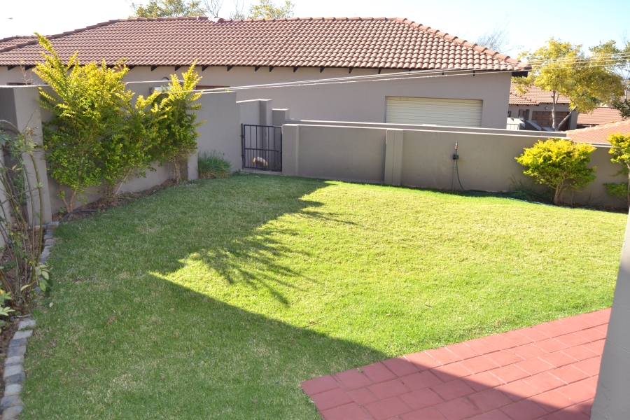 3 Bedroom Property for Sale in Thatchfield Estate Gauteng