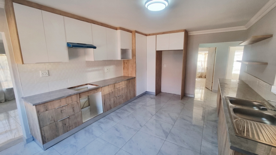 3 Bedroom Property for Sale in Mabopane Gauteng