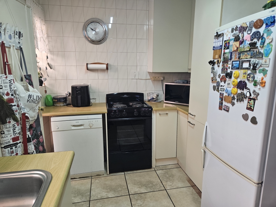 3 Bedroom Property for Sale in Roodekrans Gauteng