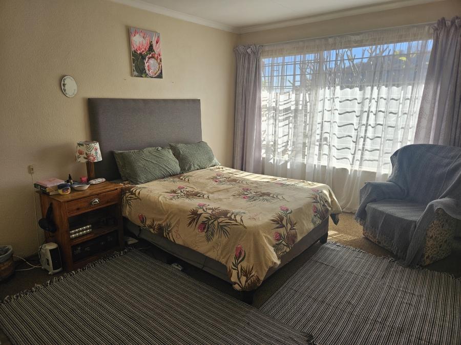 3 Bedroom Property for Sale in Roodekrans Gauteng