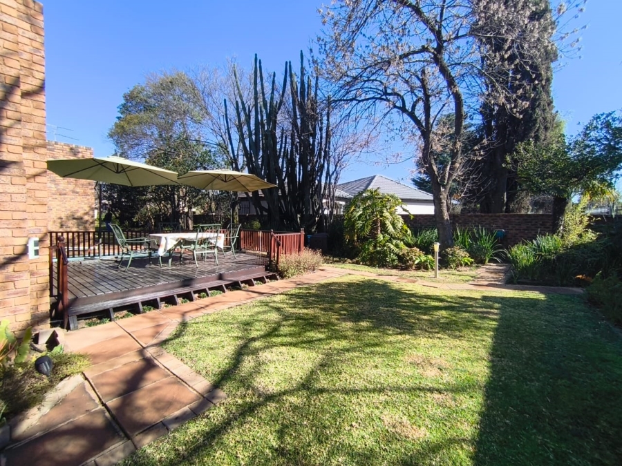 3 Bedroom Property for Sale in Brackenhurst Gauteng