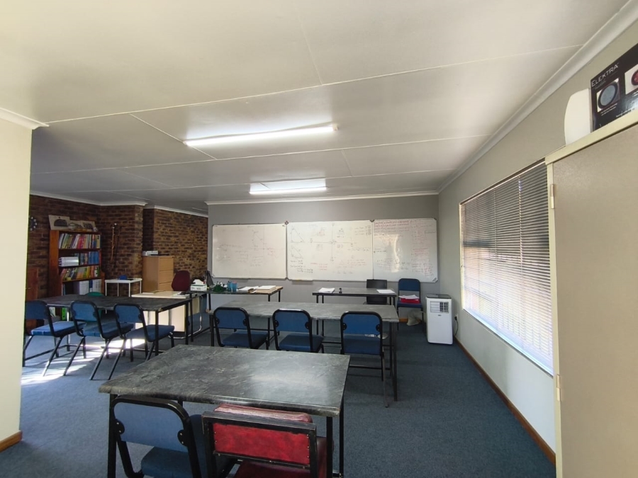 3 Bedroom Property for Sale in Brackenhurst Gauteng