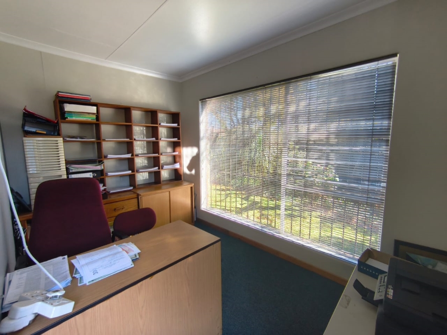3 Bedroom Property for Sale in Brackenhurst Gauteng